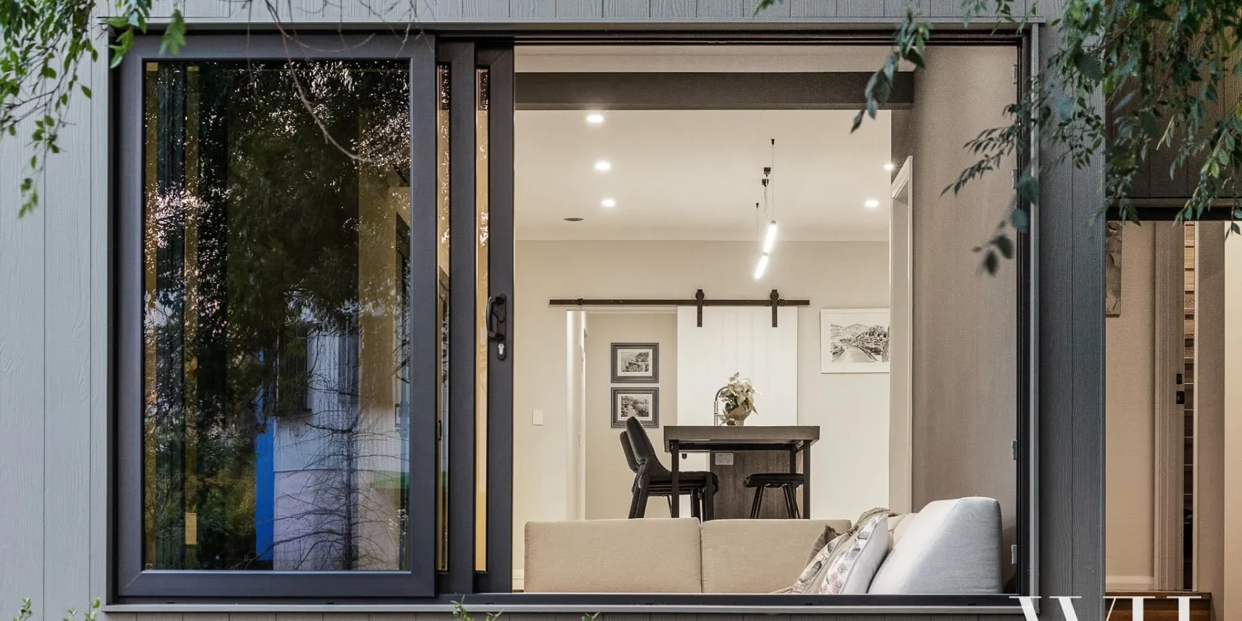 WEB 9 Mouquet Vista White Gum Valley 20